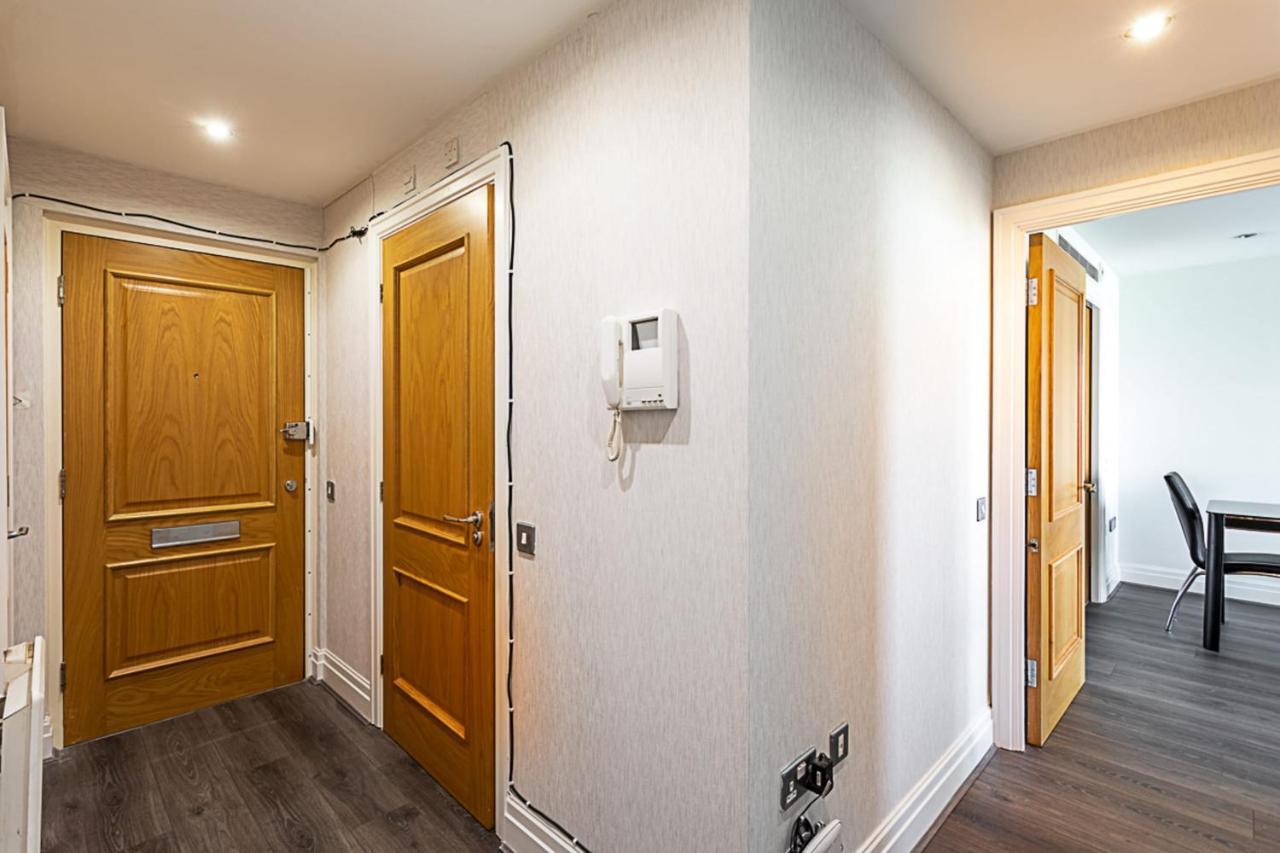 Апартаменты Convenient Urban Pad In Paddington Лондон Экстерьер фото